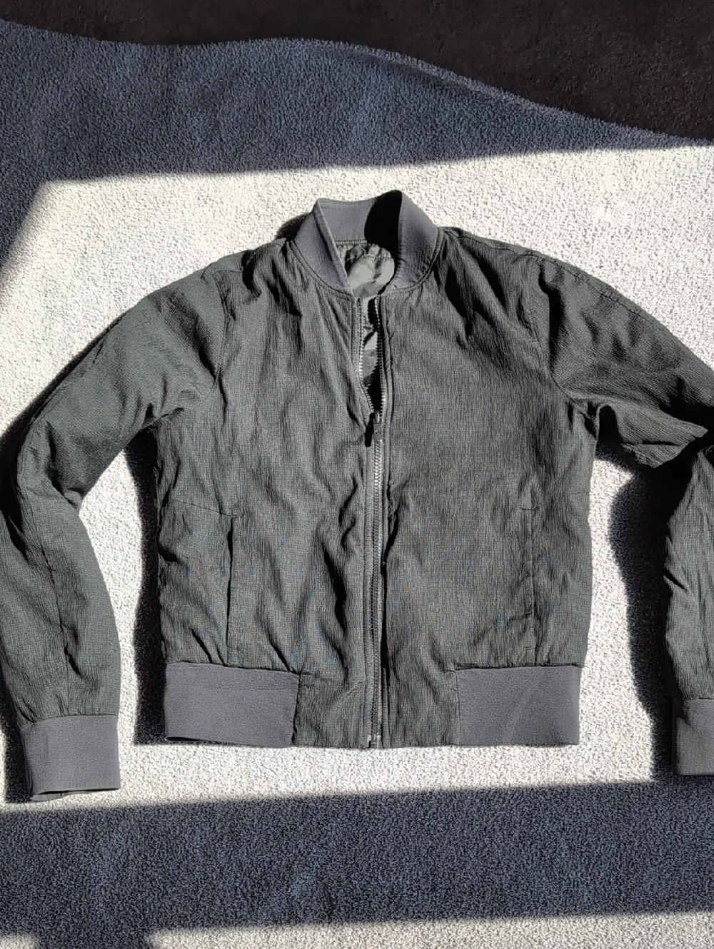 Lululemon Black Reversible Bomber Jacket Size 4